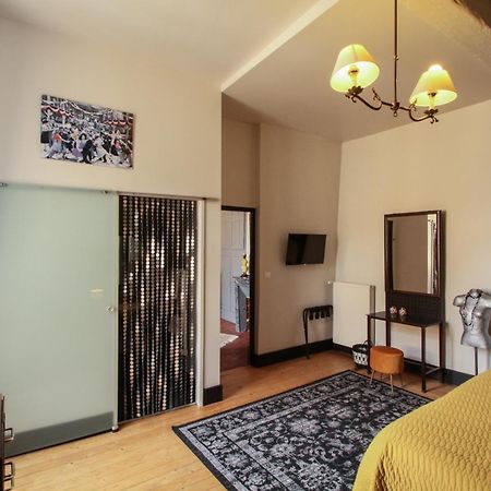 Le Prieure Hotel Noyers-sur-Serein Eksteriør billede