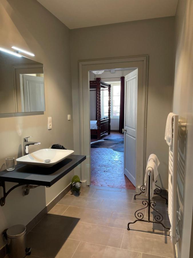 Le Prieure Hotel Noyers-sur-Serein Eksteriør billede