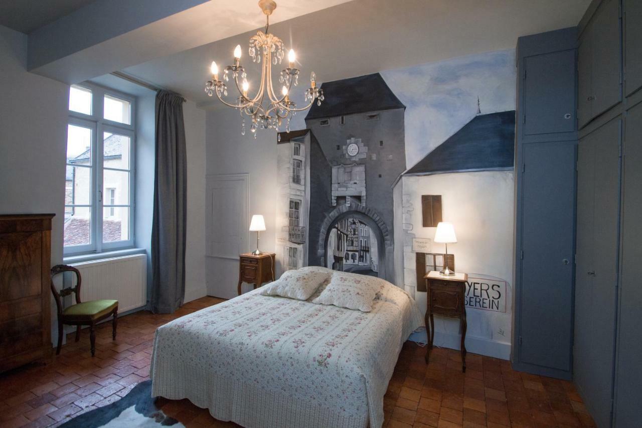 Le Prieure Hotel Noyers-sur-Serein Eksteriør billede